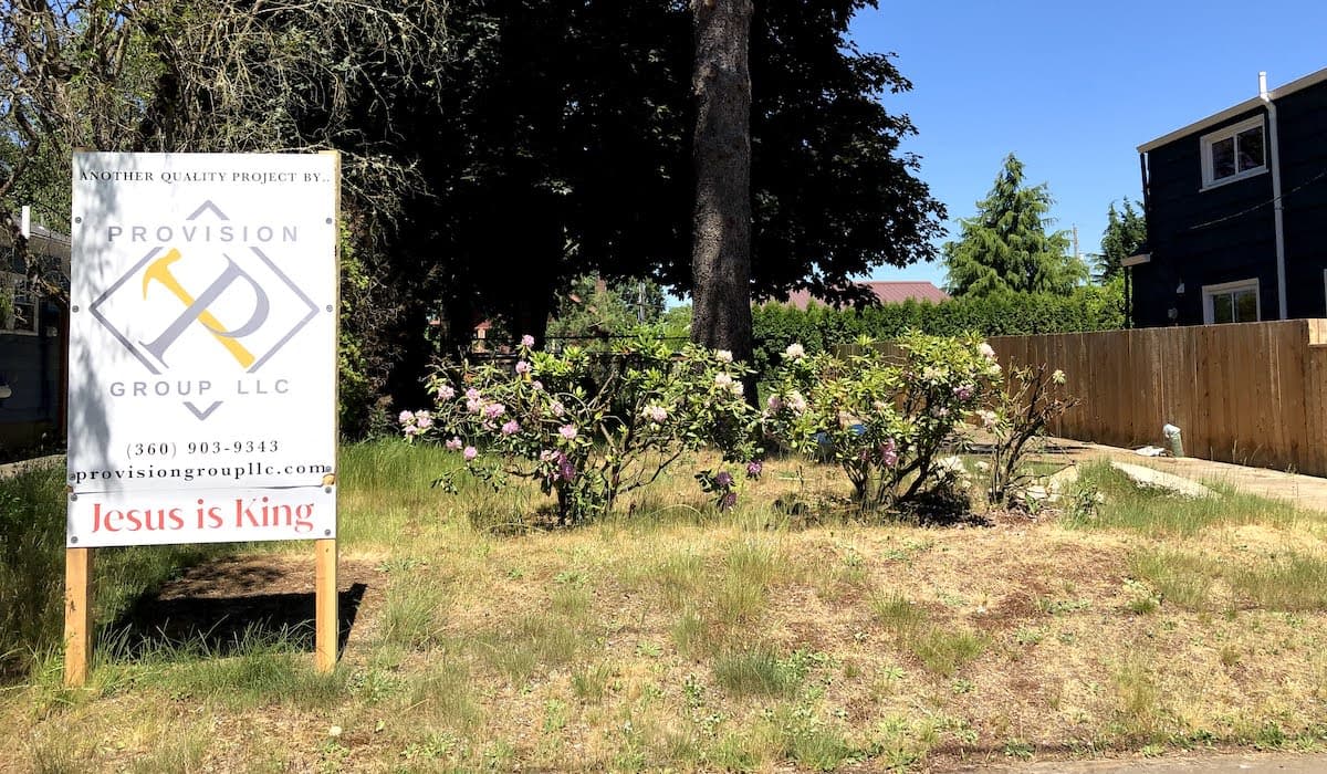 Nine Unit Apartment on Yamhill